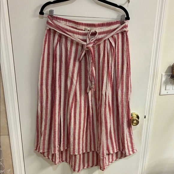Max Studio Red and White Striped Midi Skirt in Sz L - Picture 2 of 9